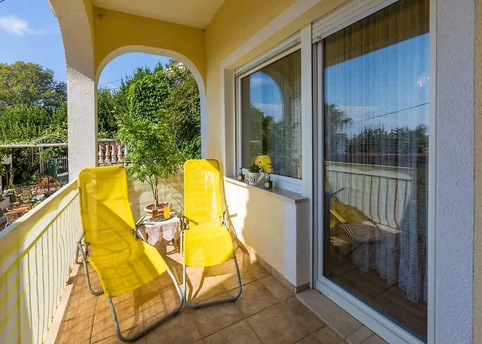 Apartment Ljiljana