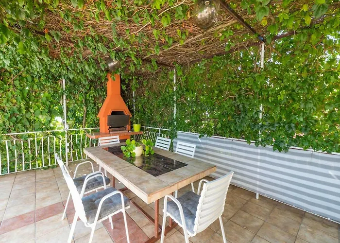 Apartment Ljiljana